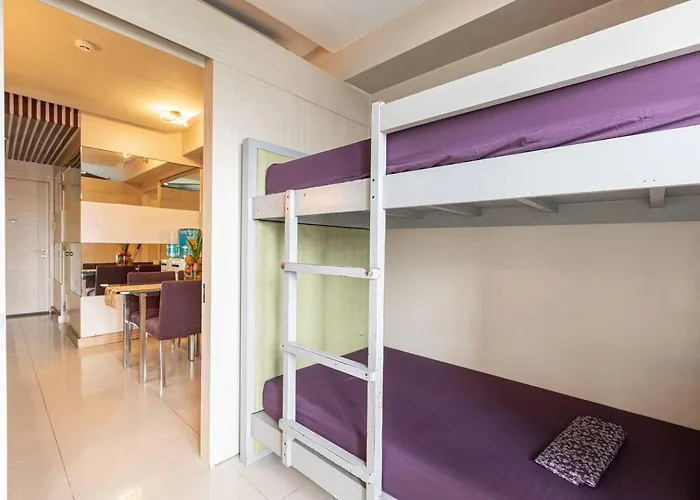 2br At Moa - 14th Floor -sleeps 6 - Sea Residences Manila