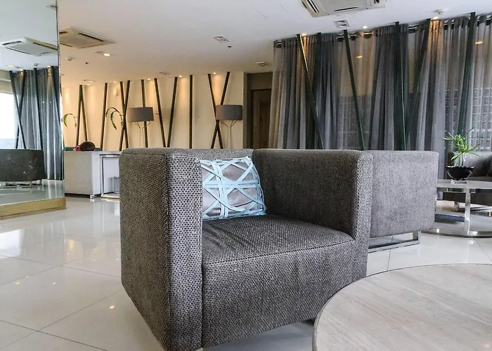 2br At Moa - 14th Floor -sleeps 6 - Sea Residences Apartment