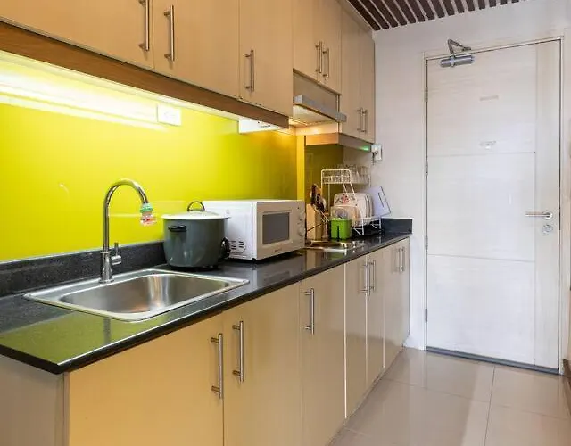 Apartment 2br At Moa - 14th Floor -sleeps 6 - Sea Residences