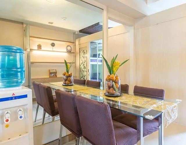 Apartment 2br At Moa - 14th Floor -sleeps 6 - Sea Residences Manila