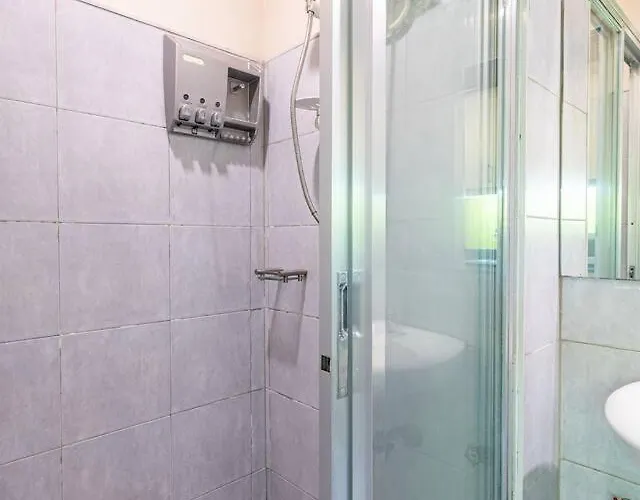 2br At Moa - 14th Floor -sleeps 6 - Sea Residences Apartment