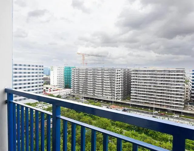 Apartment 2br At Moa - 14th Floor -sleeps 6 - Sea Residences *