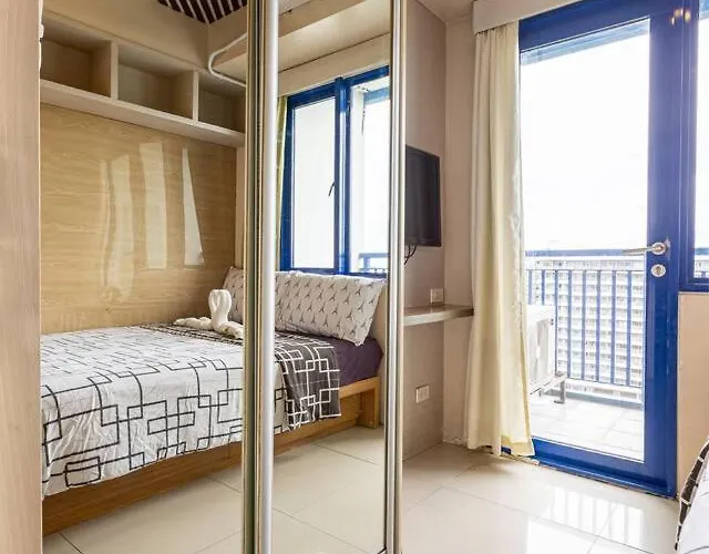 2br At Moa - 14th Floor -sleeps 6 - Sea Residences Manila