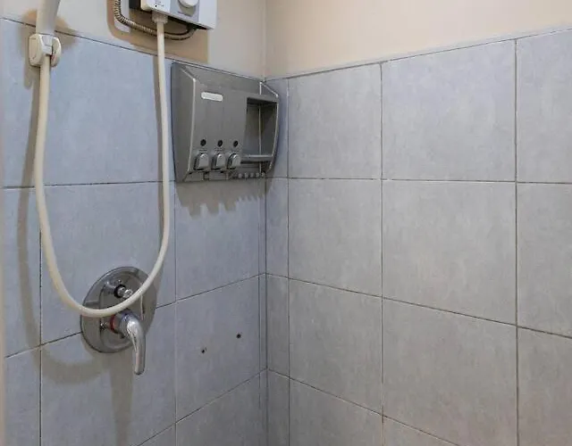 Apartment 2br At Moa - 14th Floor -sleeps 6 - Sea Residences *