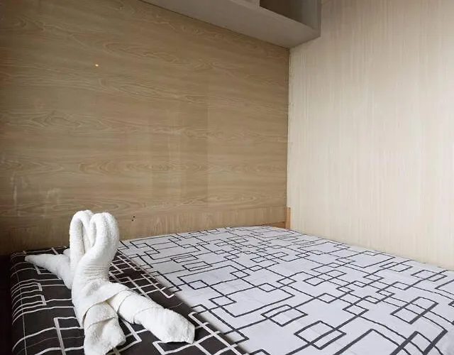 2br At Moa - 14th Floor -sleeps 6 - Sea Residences Manila